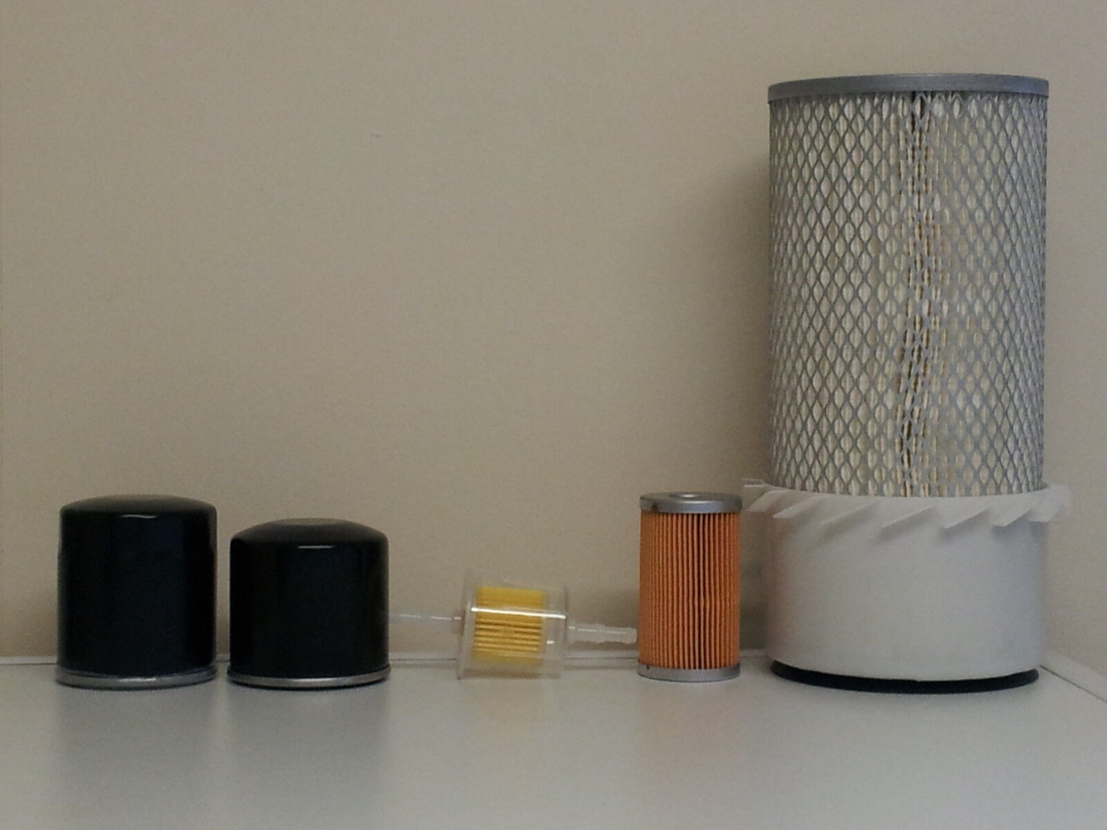 Neuson 5501WD w/Yanmar 3TNE88 Engine Filter Service Kit