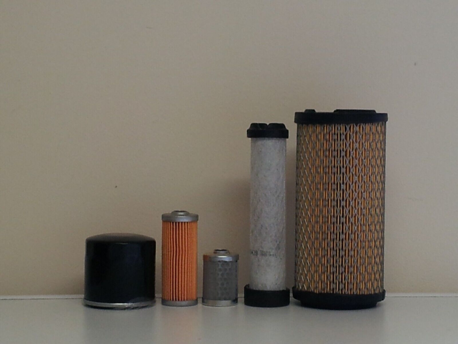 Filter Service Kit Suits Takeuchi TB108 w/Yanmar 2TNE68 Engine