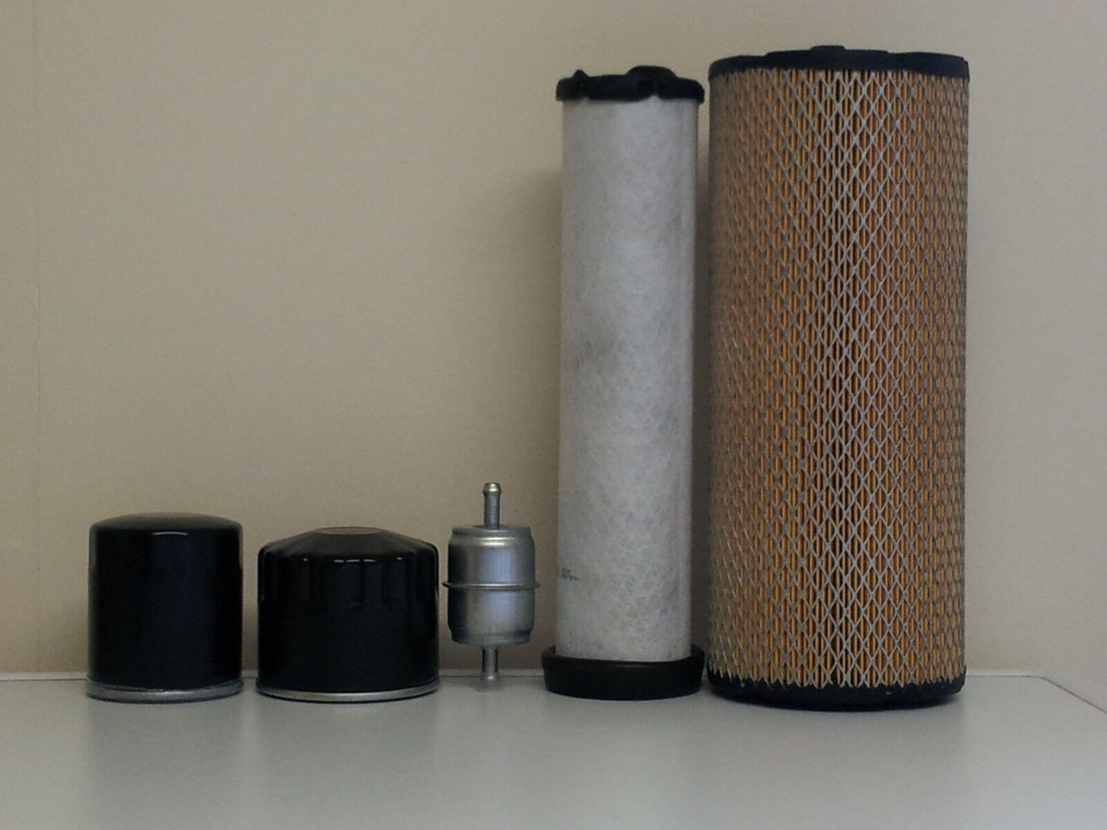 Neuson Lifton 5001 w/Yanmar 4TNV84T Engine Filter Service Kit