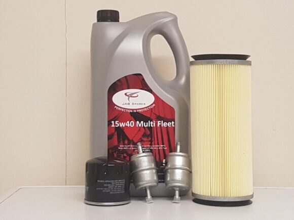 F3060 F3060E F3060R w/V1305 Engine Filter/Oil Service Kit