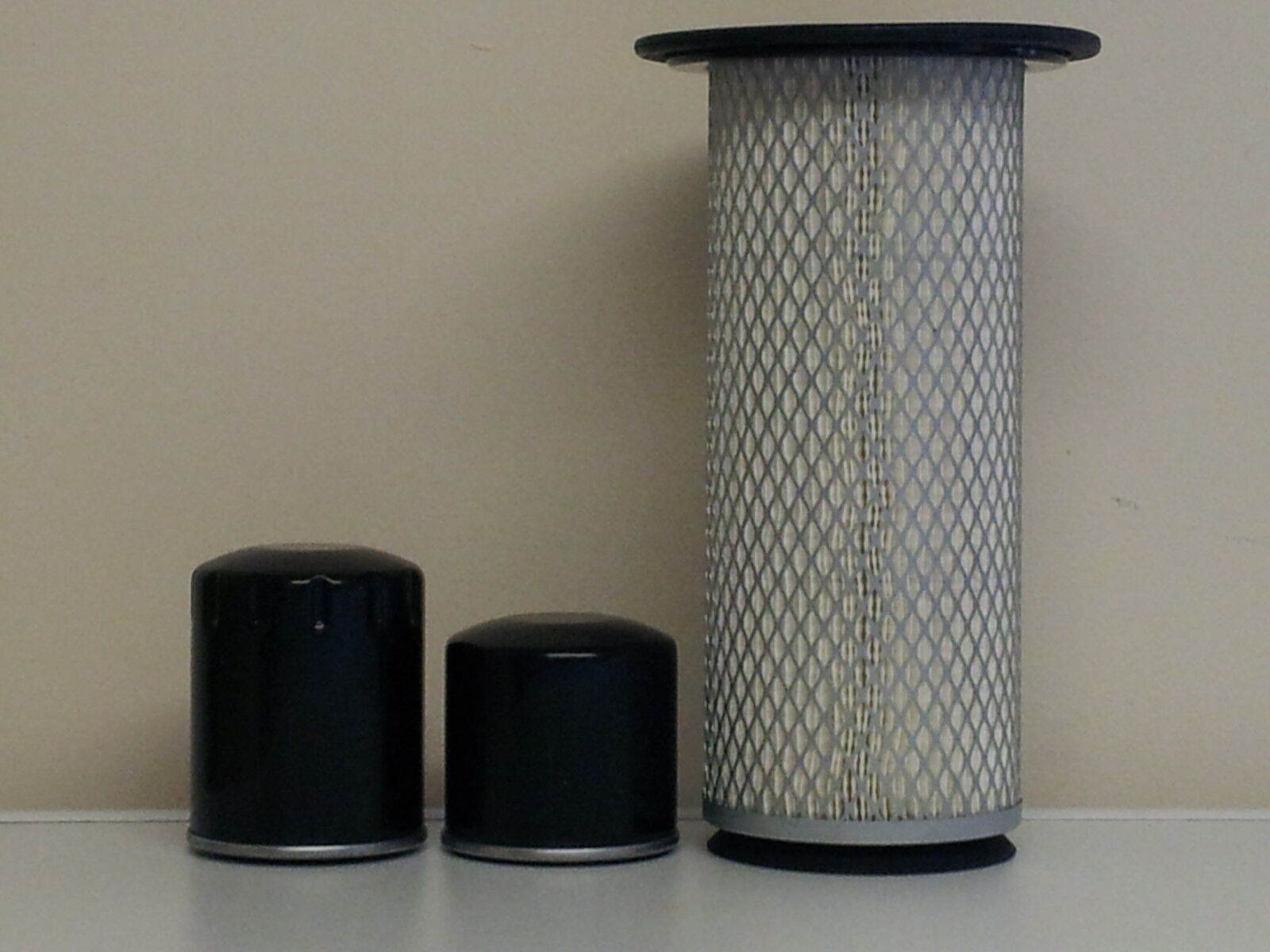 Neuson 4001K w/Kubota D1105 Engine Filter Service Kit