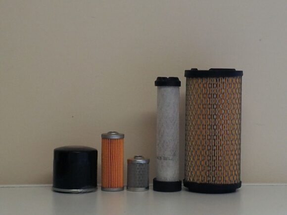 Filter Service Kit Suits Takeuchi TB016 Pro Plus w/Yanmar Engine