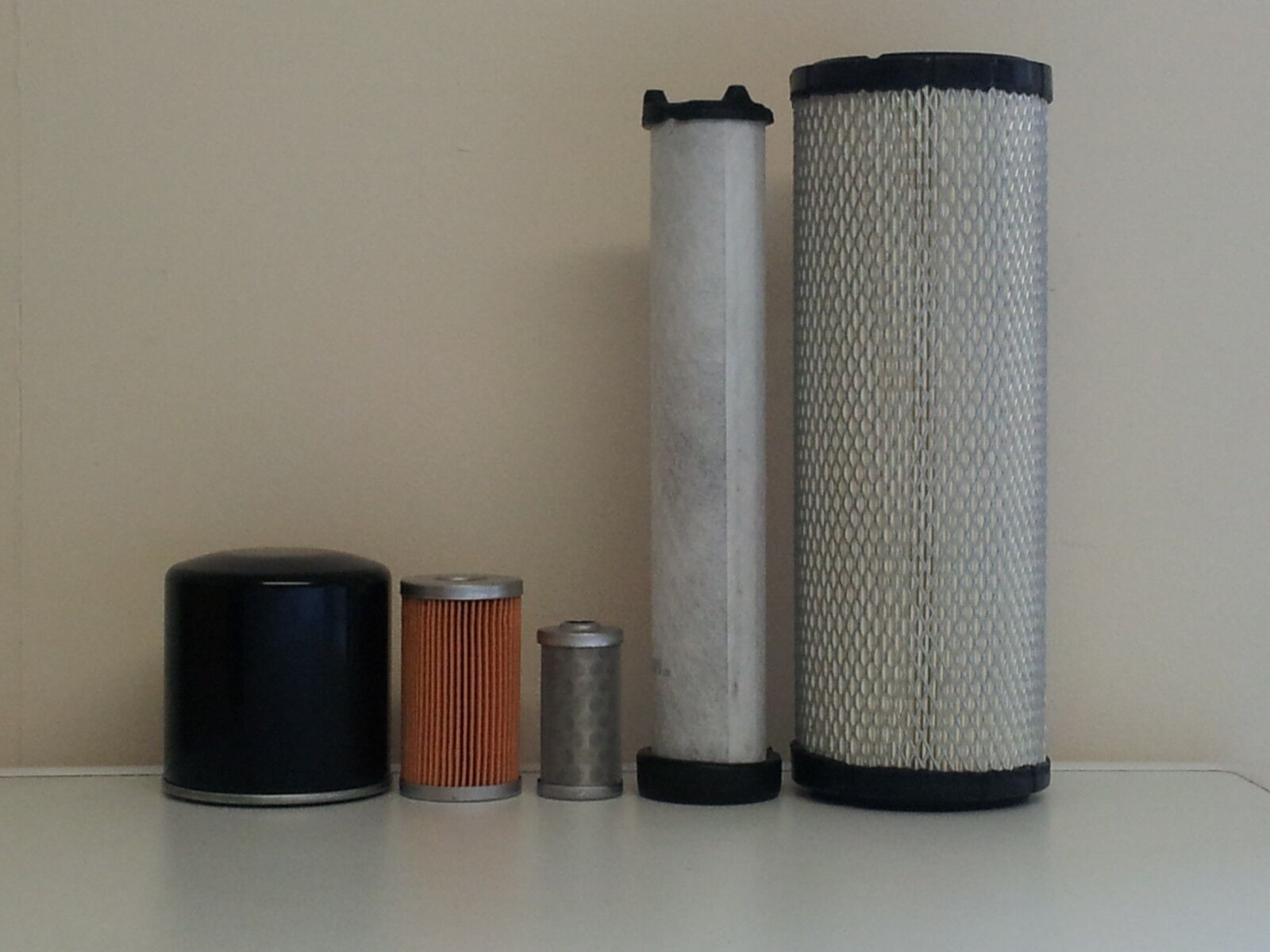 Neuson 3703RD w/Kubota D1703 Engine Filter Service Kit