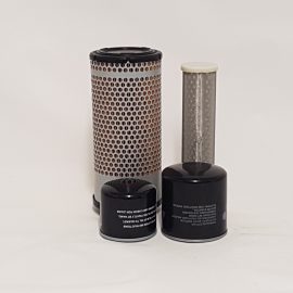 L2500 w/Kubota Engine Filter Service Kit