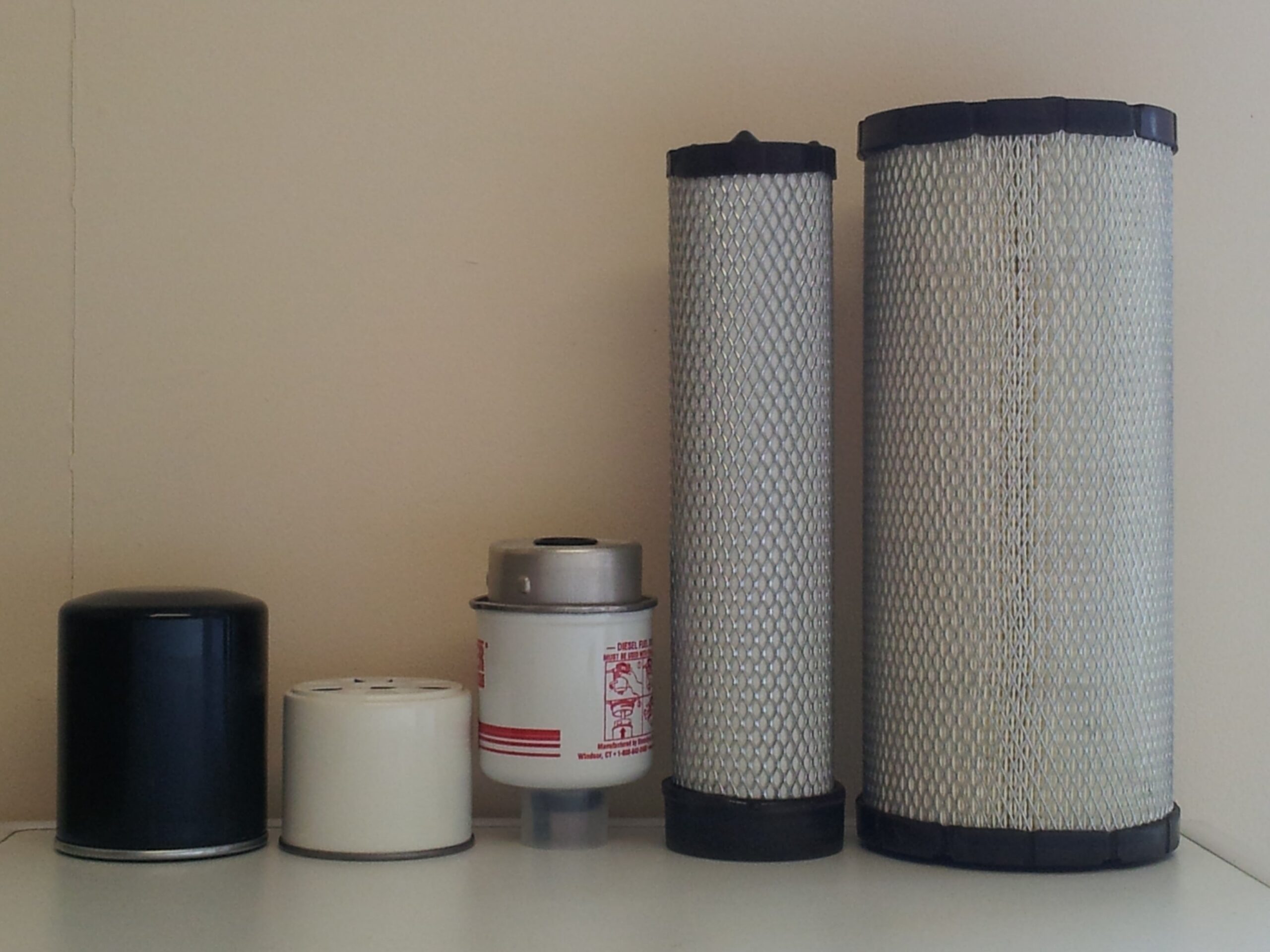 TLT25D TLT30D Teltruks w/Perkins 404.22 Engine Filter Service Kit