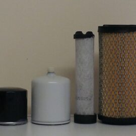 321 w/Kubota Engine Filter Service Kit